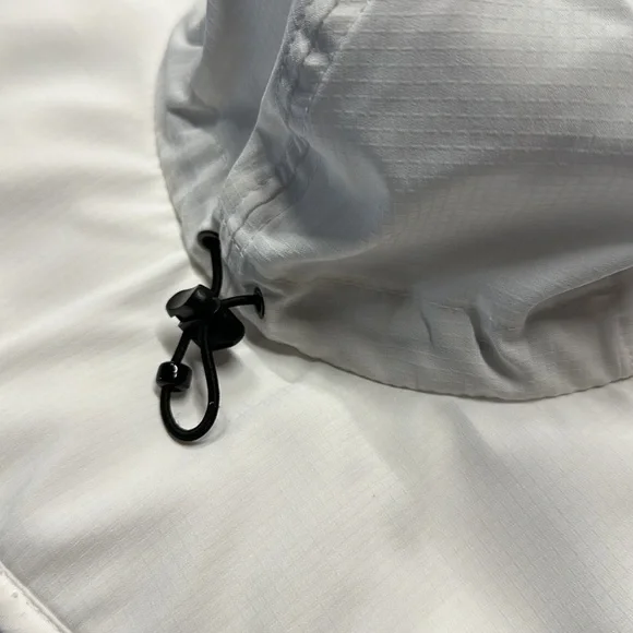 Columbia white sun hat. - Picture 3 of 5